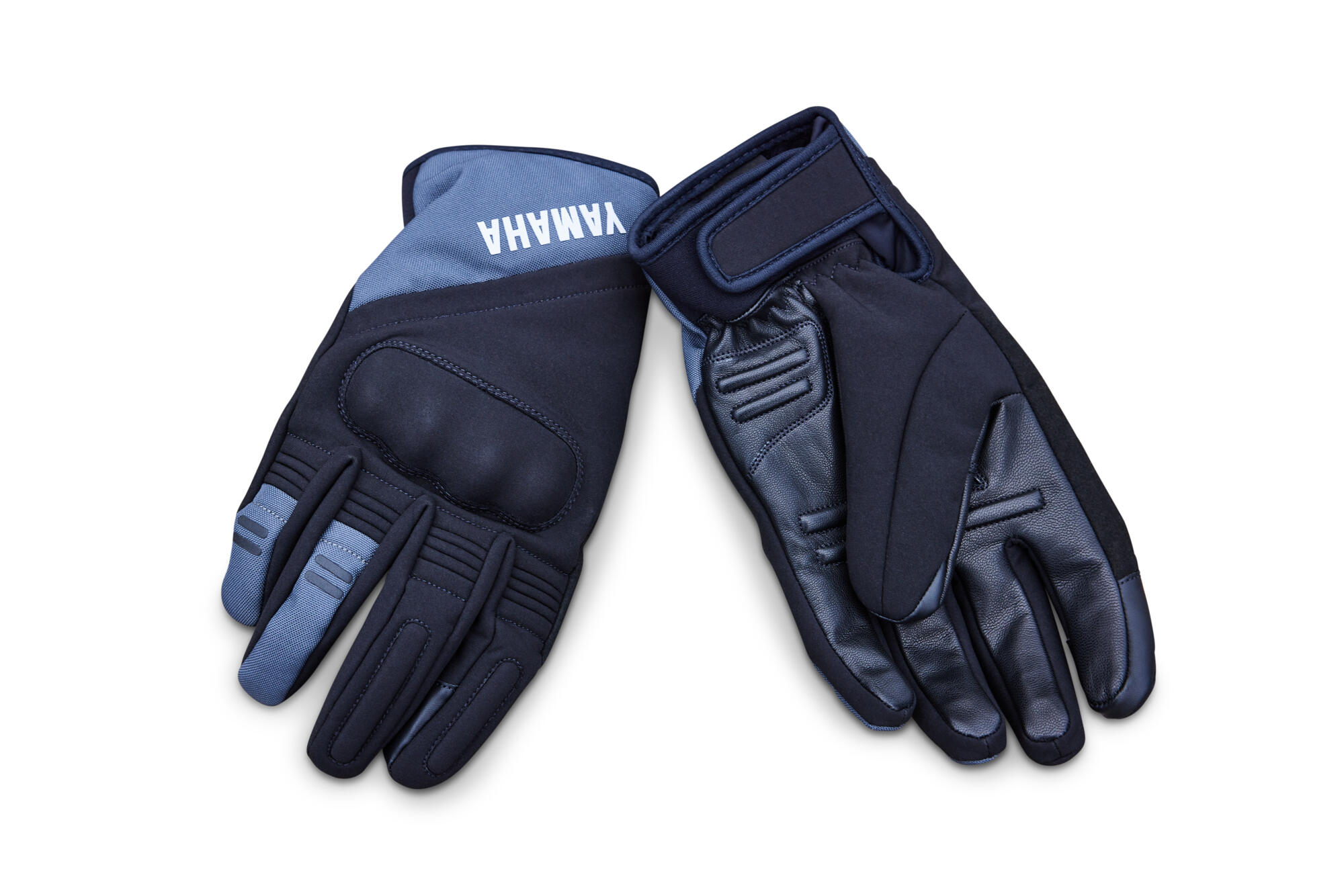 A24-SC111-B4-0L-24-scooter-winter-glove-men-Romania-Studio-001
