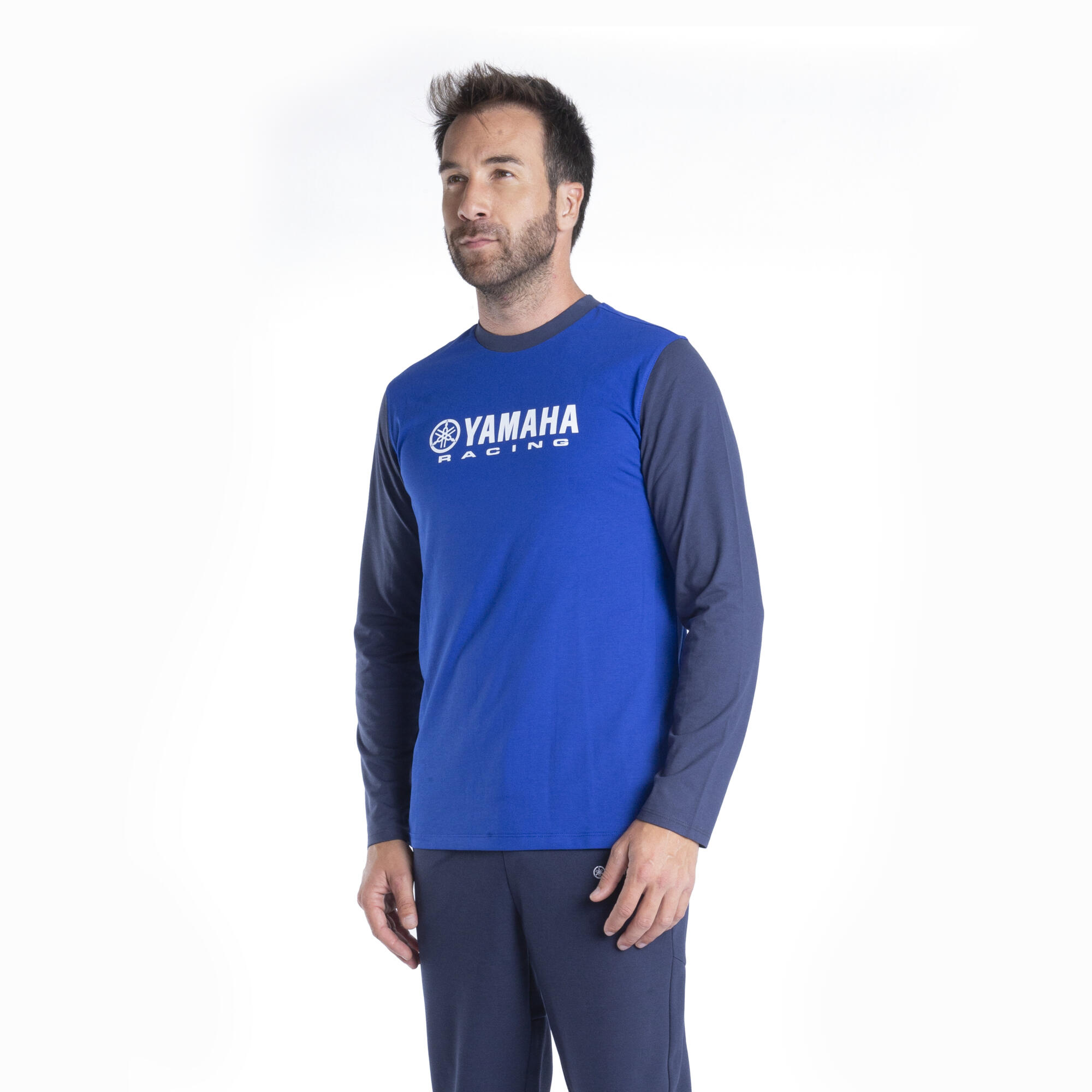 B24-FP121-E0-0L-24-PB-long-sleeve-men-Ama-Studio-002-1