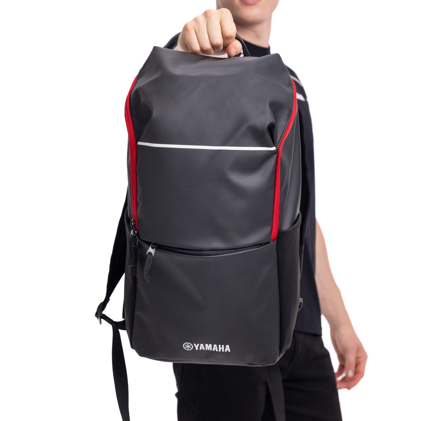 T25-RV002-B7-00-25-Revs-backpack-Jafna-Studio-002