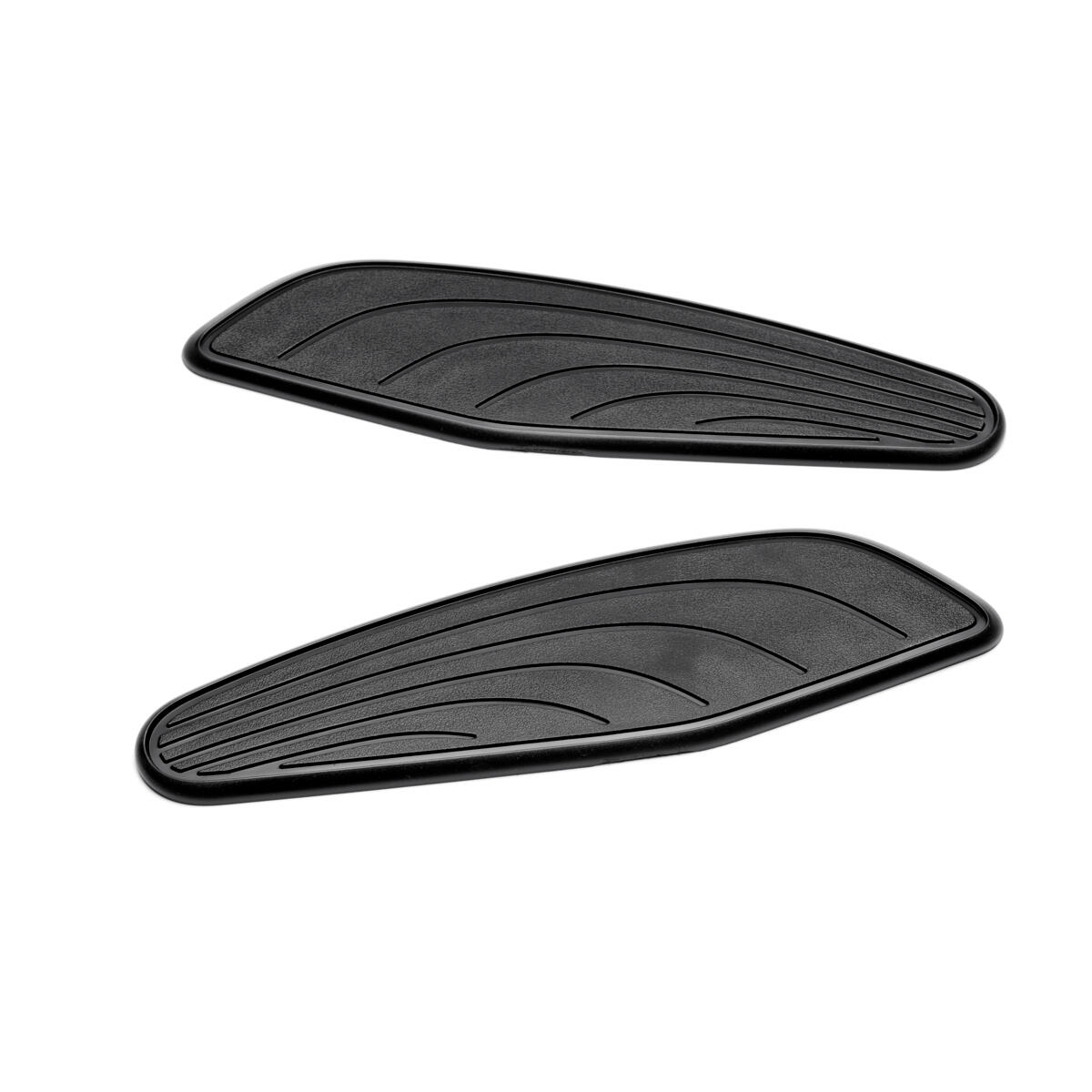 B34-F41D0-00-00-SIDE-TANK-PADS-EU-Studio-001_Tablet