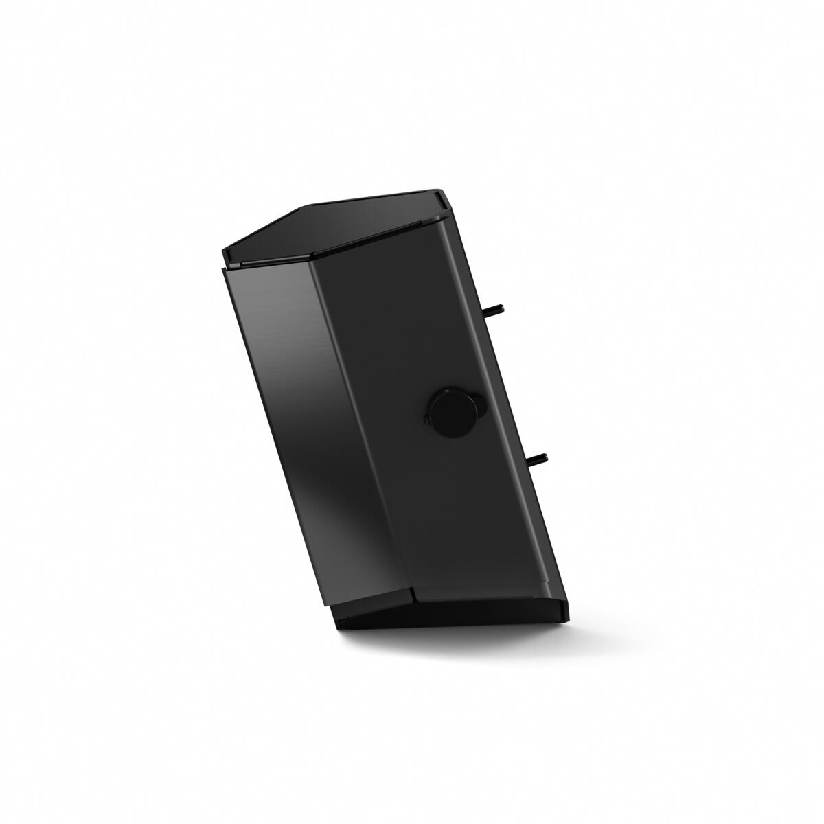 BNW-F83P0-10-00-Skid-Plate-Tool-Box-Studio-001_Tablet