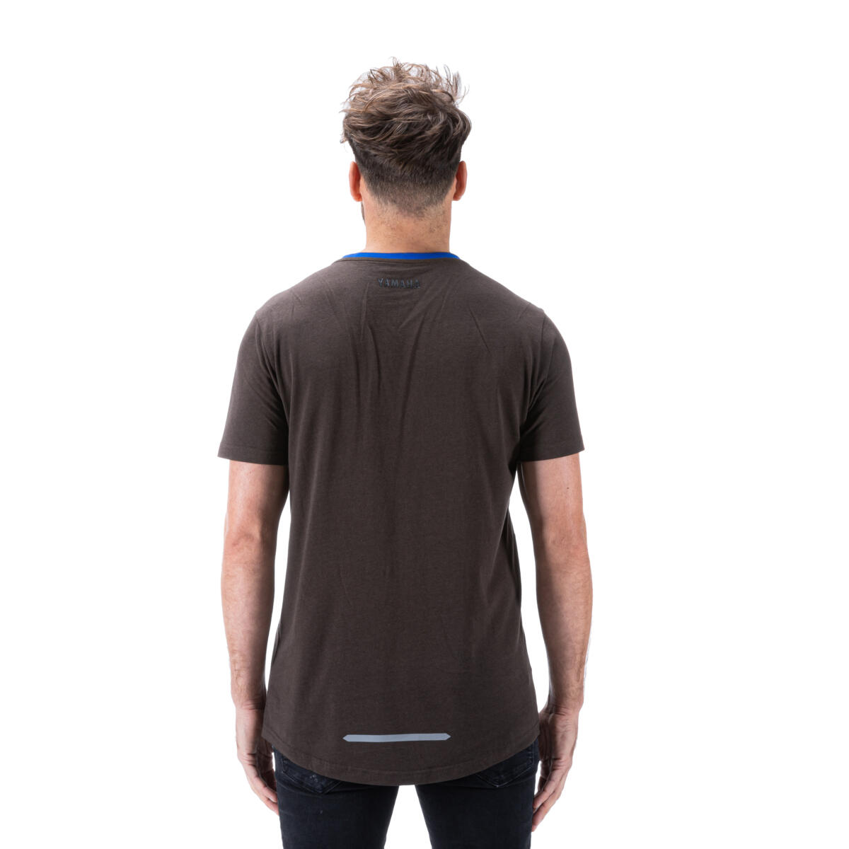 B23-TE103-D0-0L-23-Tenere-travel-T-shirt-men-Hoodoos-EU-Studio-003_Tablet