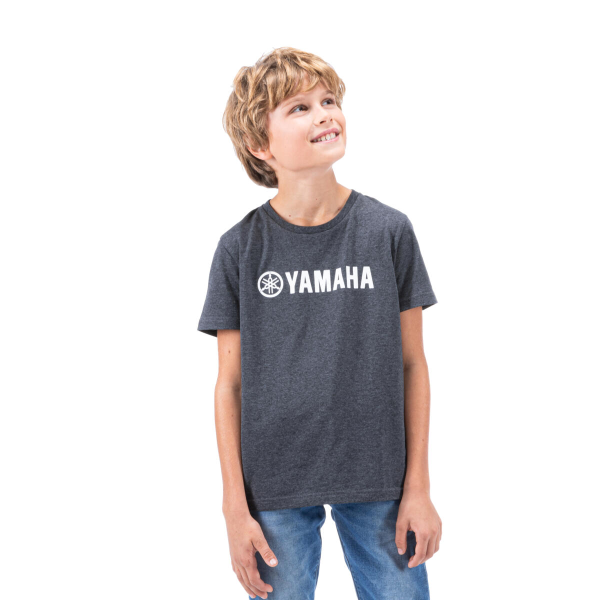 B23-RV310-F0-08-23-Revs-kids-T-shirt-Nigel-EU-Studio-002_Tablet