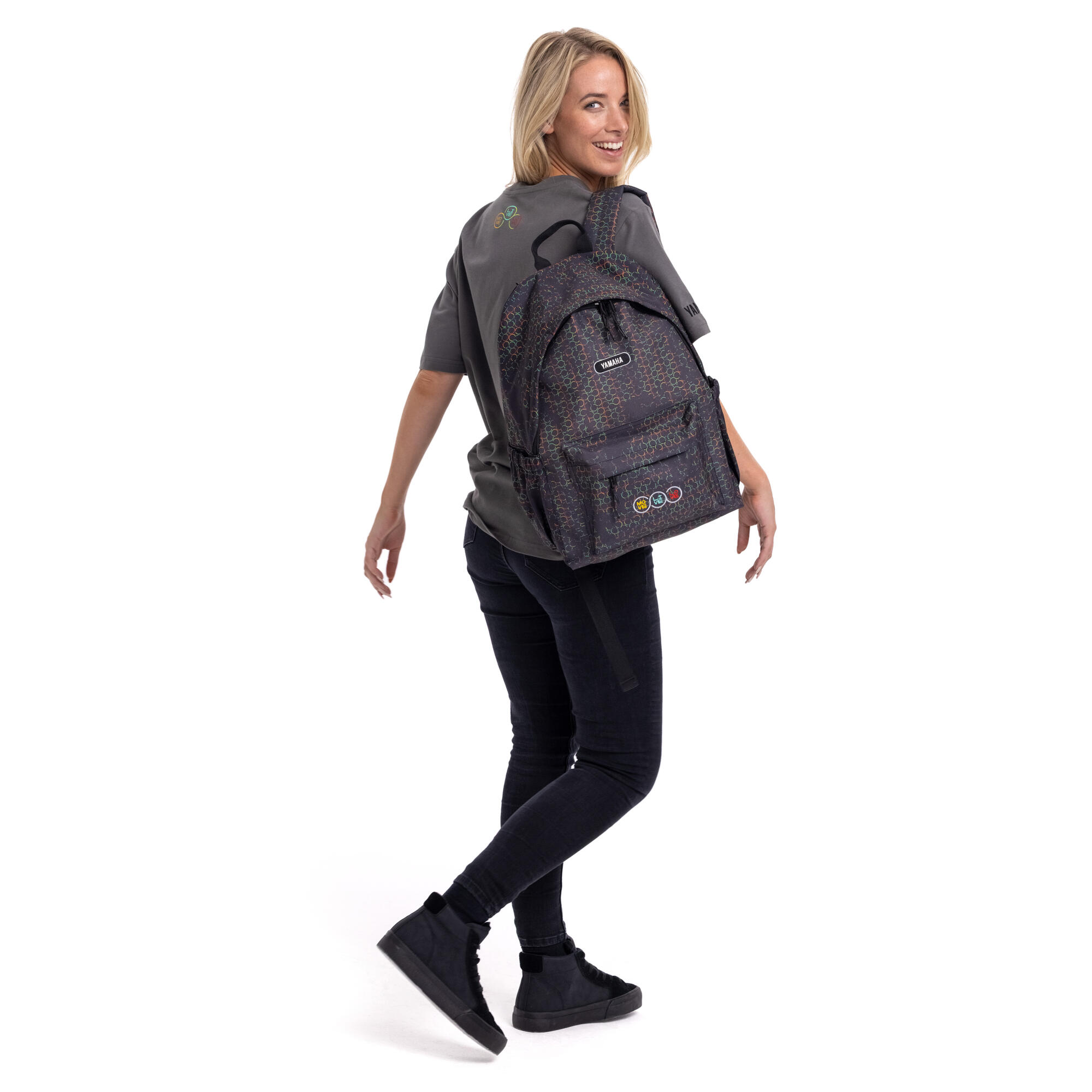 T25-ML002-B0-00-25-LUG-SC-backpack-Studio-003