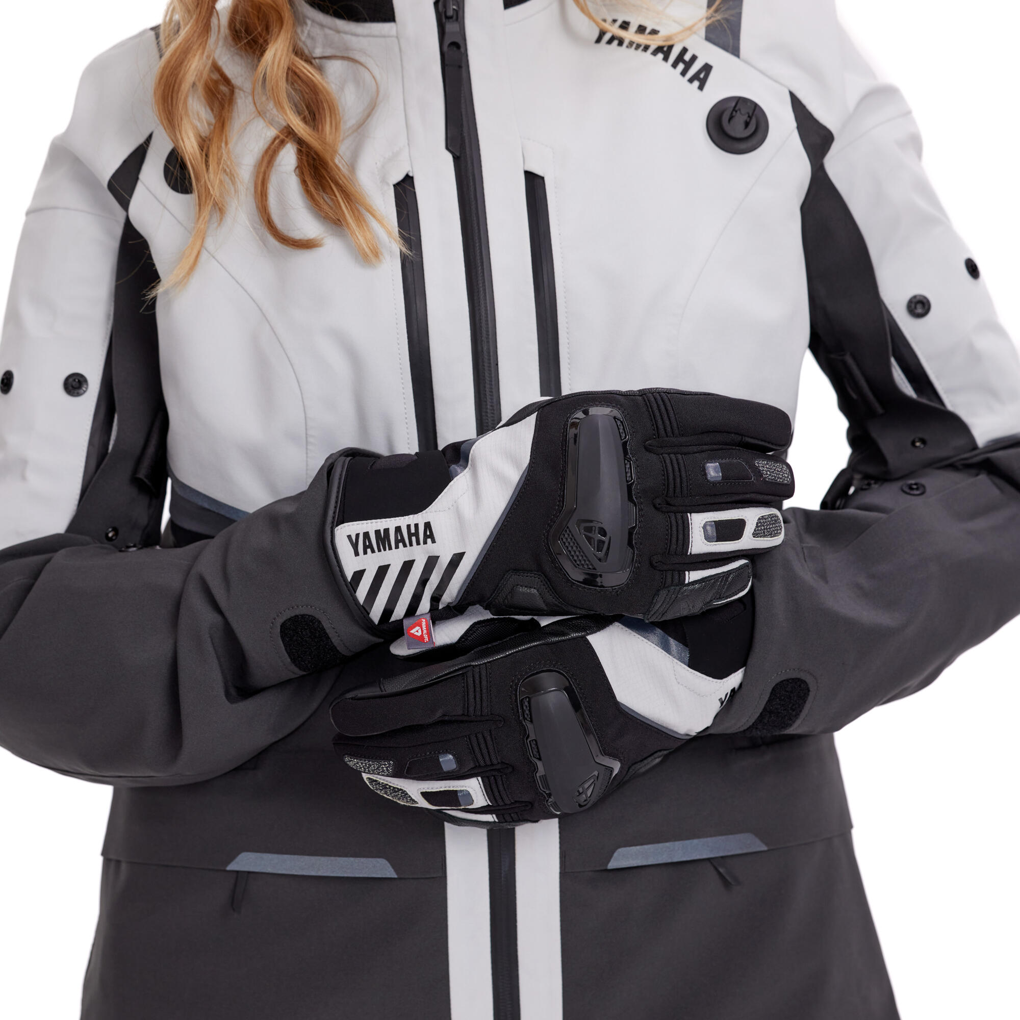 A25-STG02-B1-0M-25-sport-tour-winter-gloves-women-Studio-002
