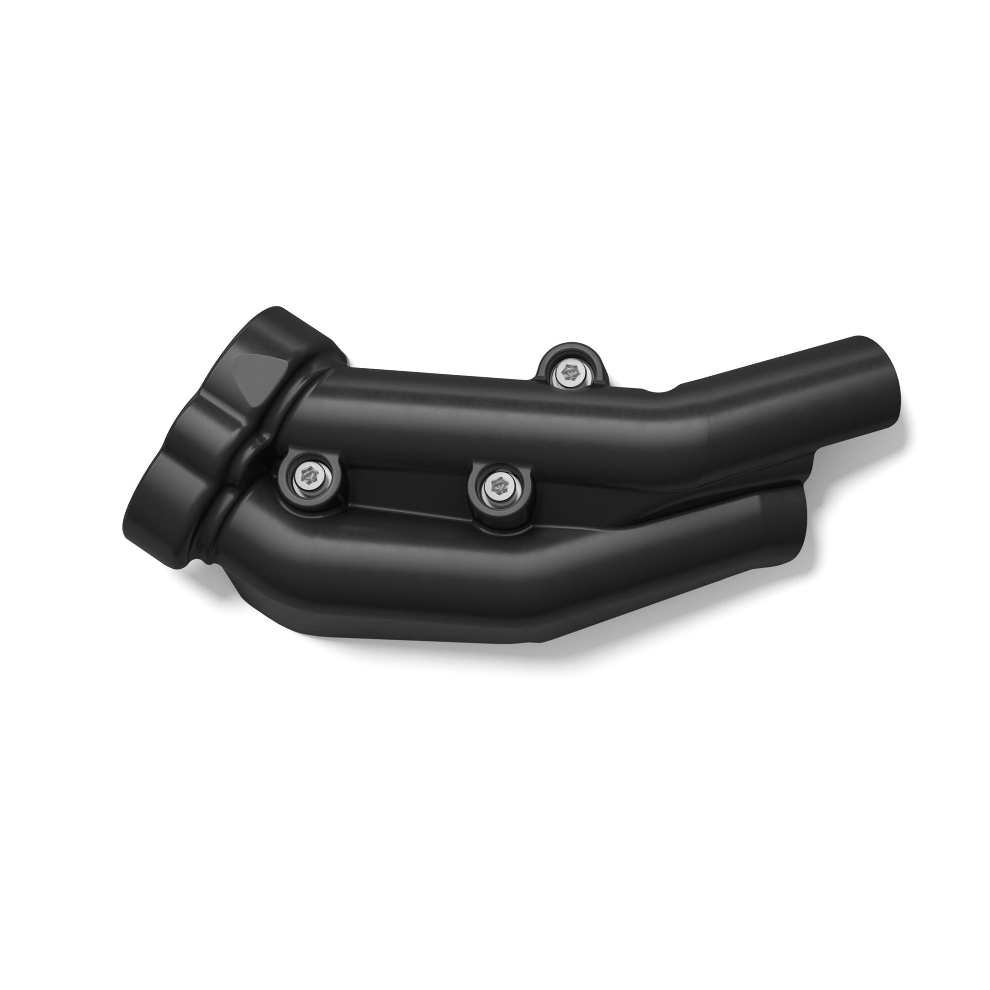 BRL-FGBWP-C0-00-GBRacing-Coolant-Hose-protector-CP2-Studio-001