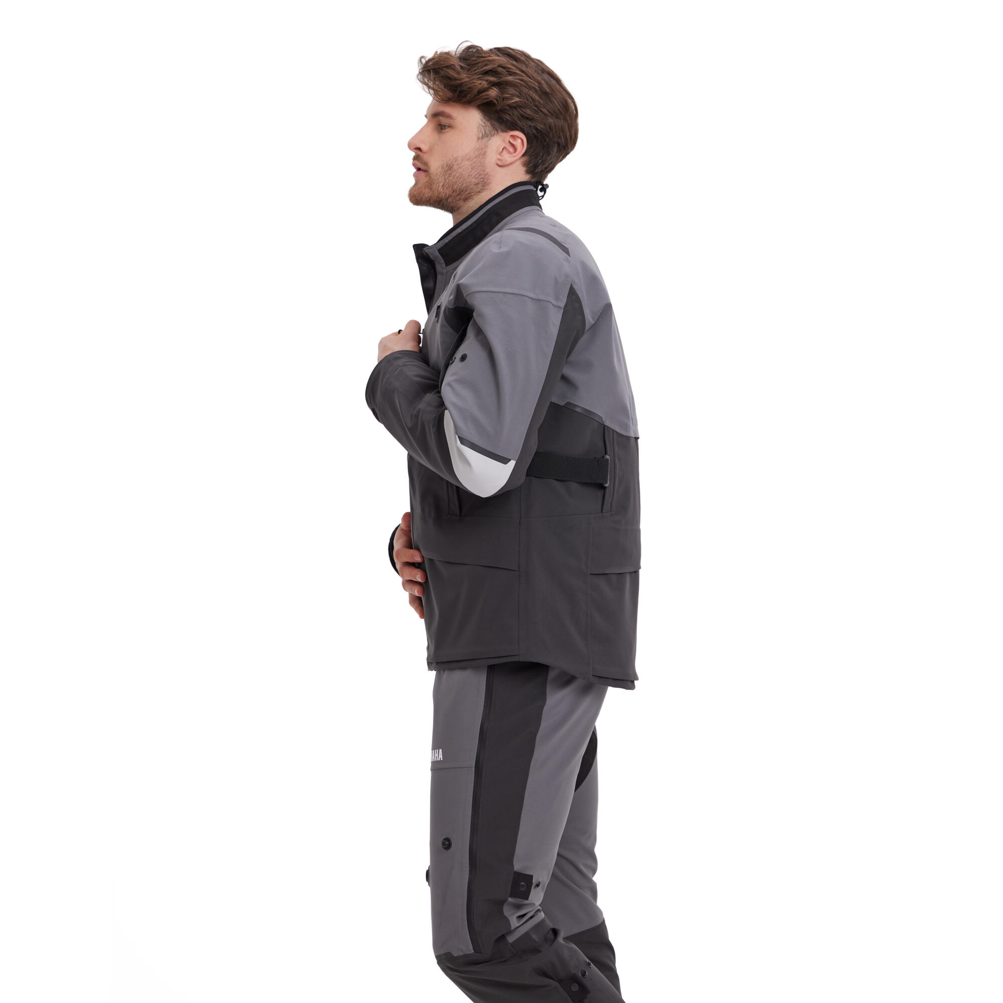 A25-STJ01-F0-0L-sport-tour-laminated-jacket-men-Studio-002