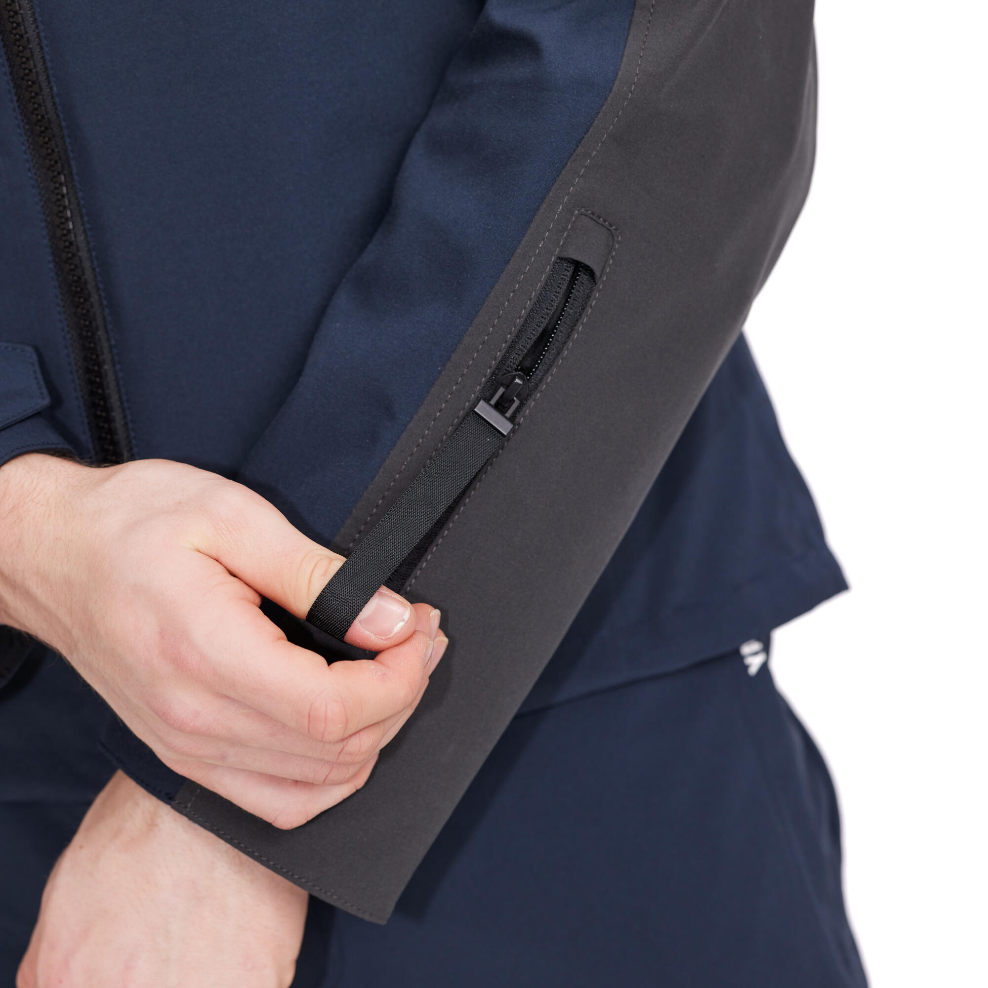 A25-SCJ01-F3-0L-Scooter-jacket-men-Studio-007