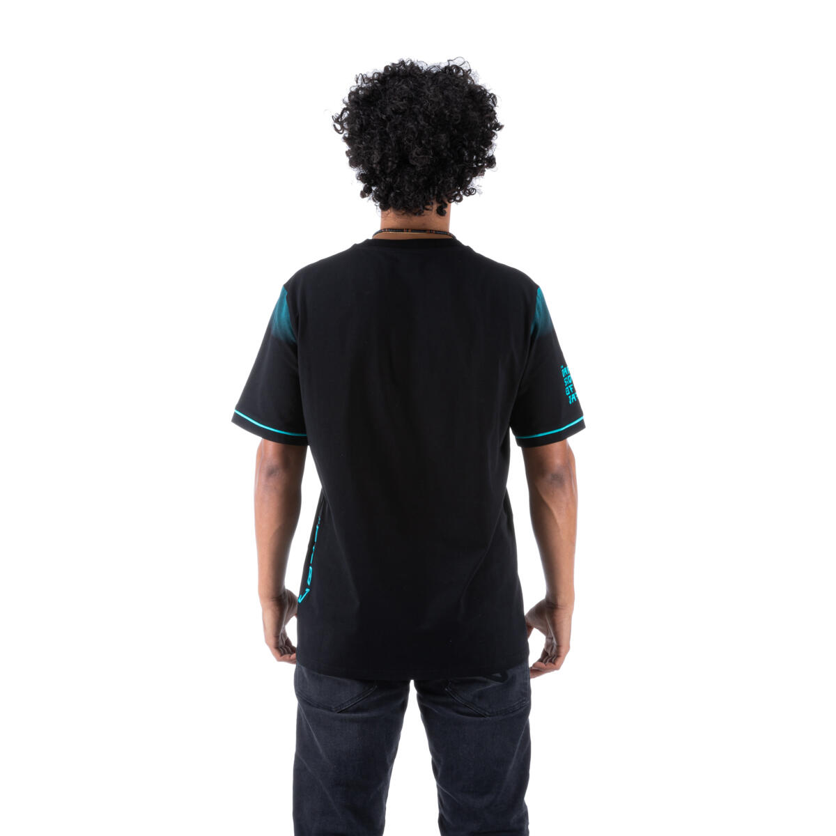 B23-MT101-B0-0L-23-MT-T-shirt-SS-men-Oregon-EU-Studio-003_Tablet