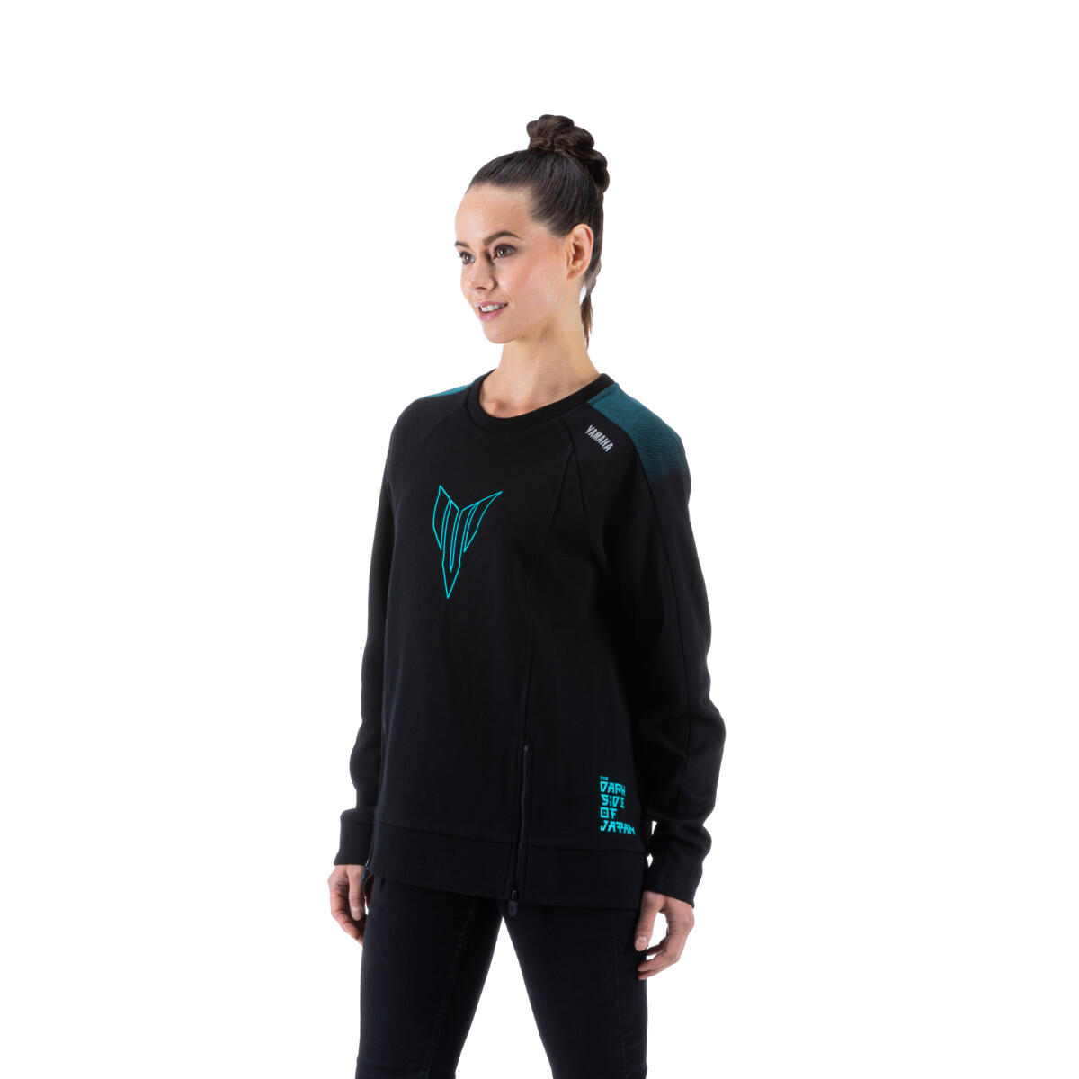 B23-MT211-B0-0M-23-MT-sweater-women-Lincoln-EU-Studio-002_Tablet
