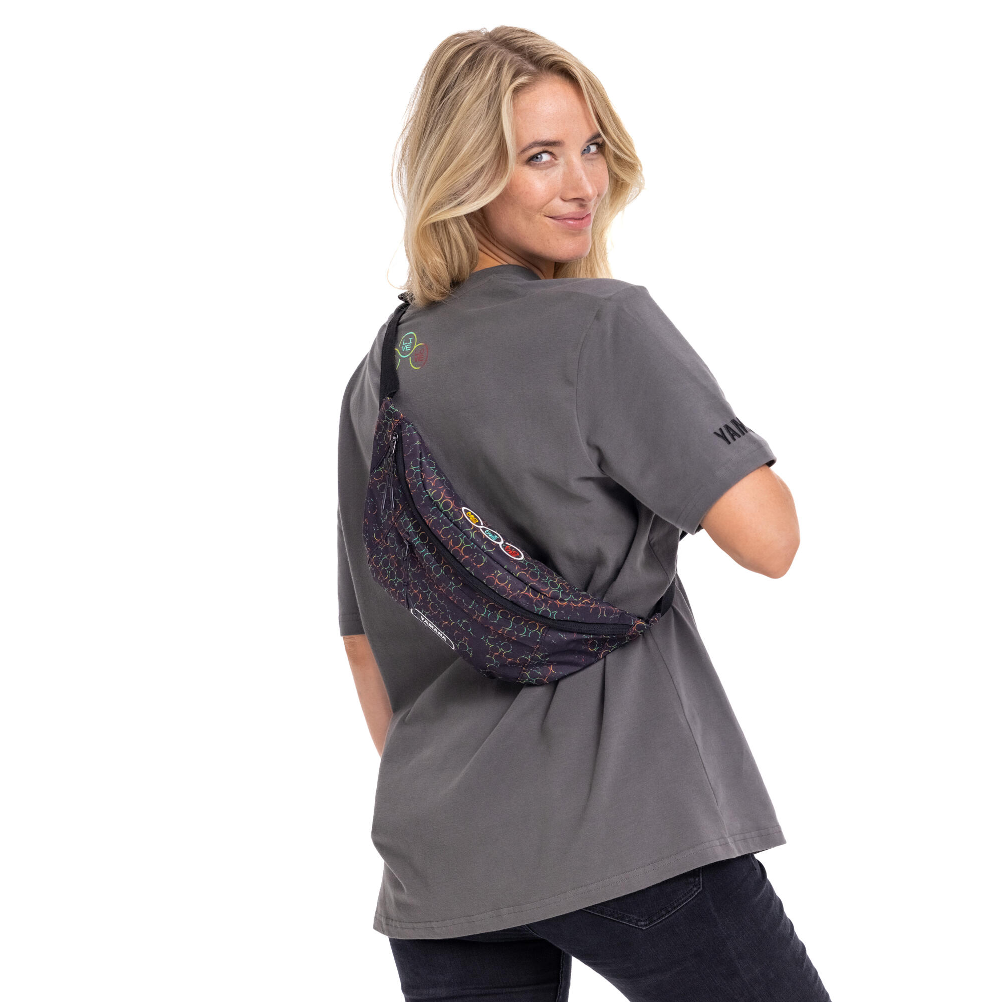 T25-ML003-B0-00-25-LUG-SC-wasitbag-Studio-004