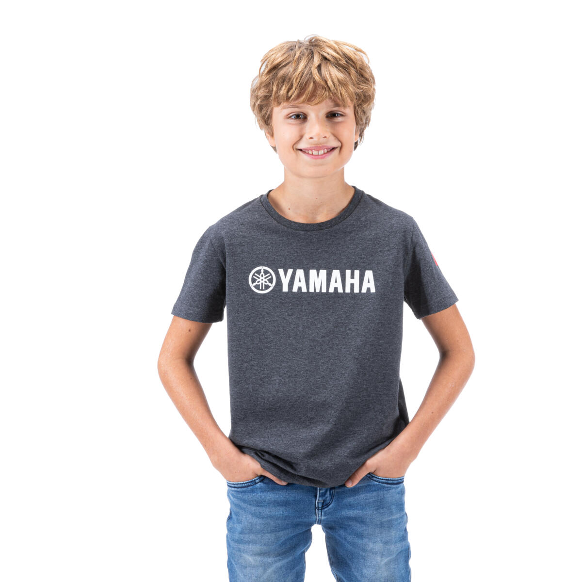 B23-RV310-F0-08-23-Revs-kids-T-shirt-Nigel-EU-Studio-003_Tablet