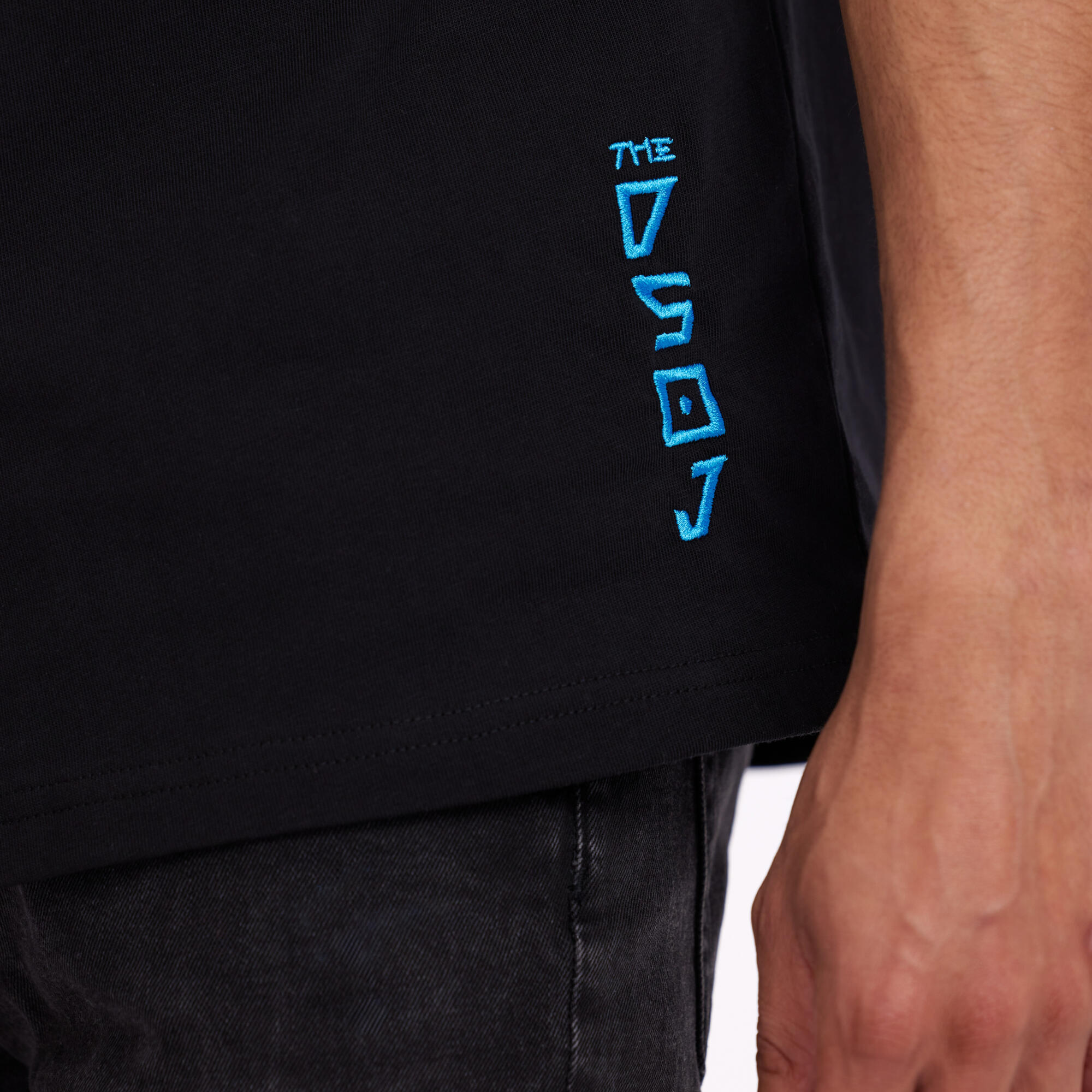 B25-MT102-B0-0L-25-HN-T-shirt-men-Dako-Studio-007