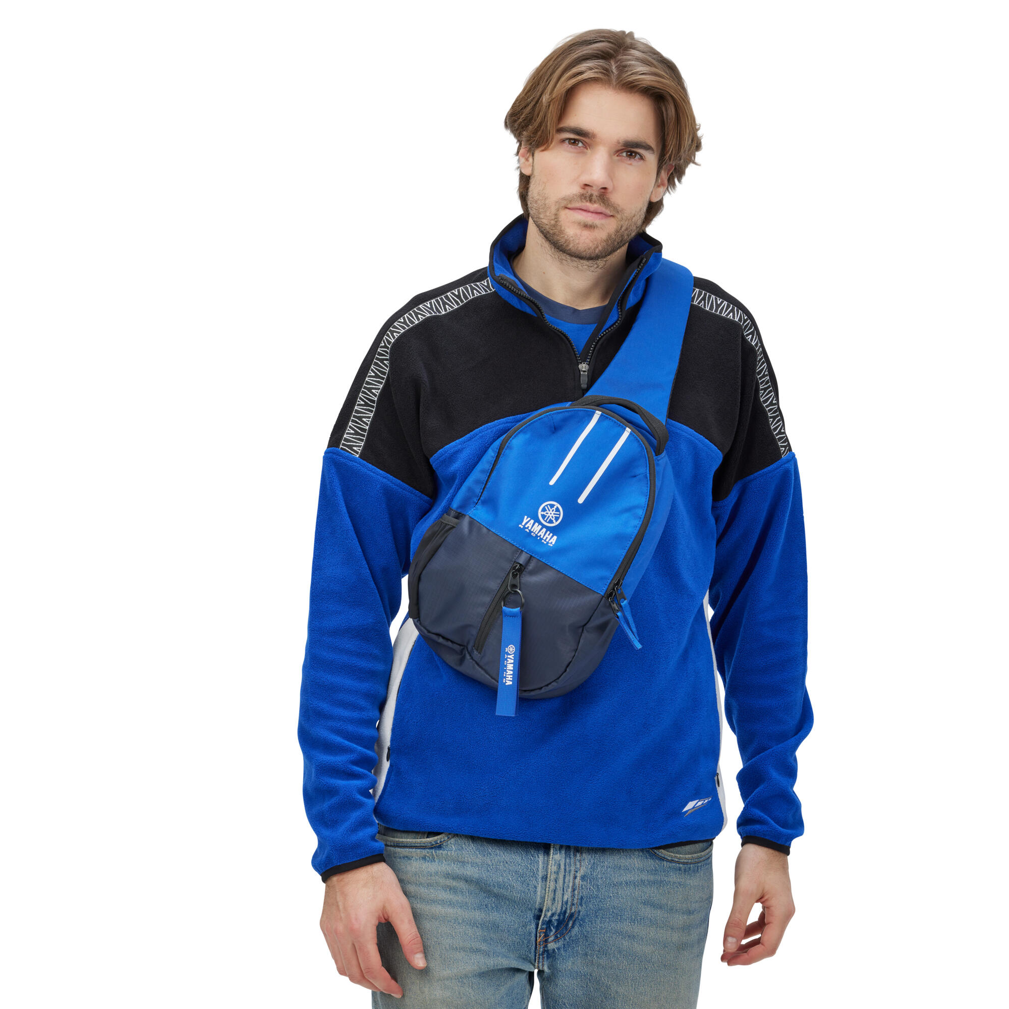 T24-JA003-E0-00-24-PB-sling-bag-Studio-001jYK1cUNfysOGY