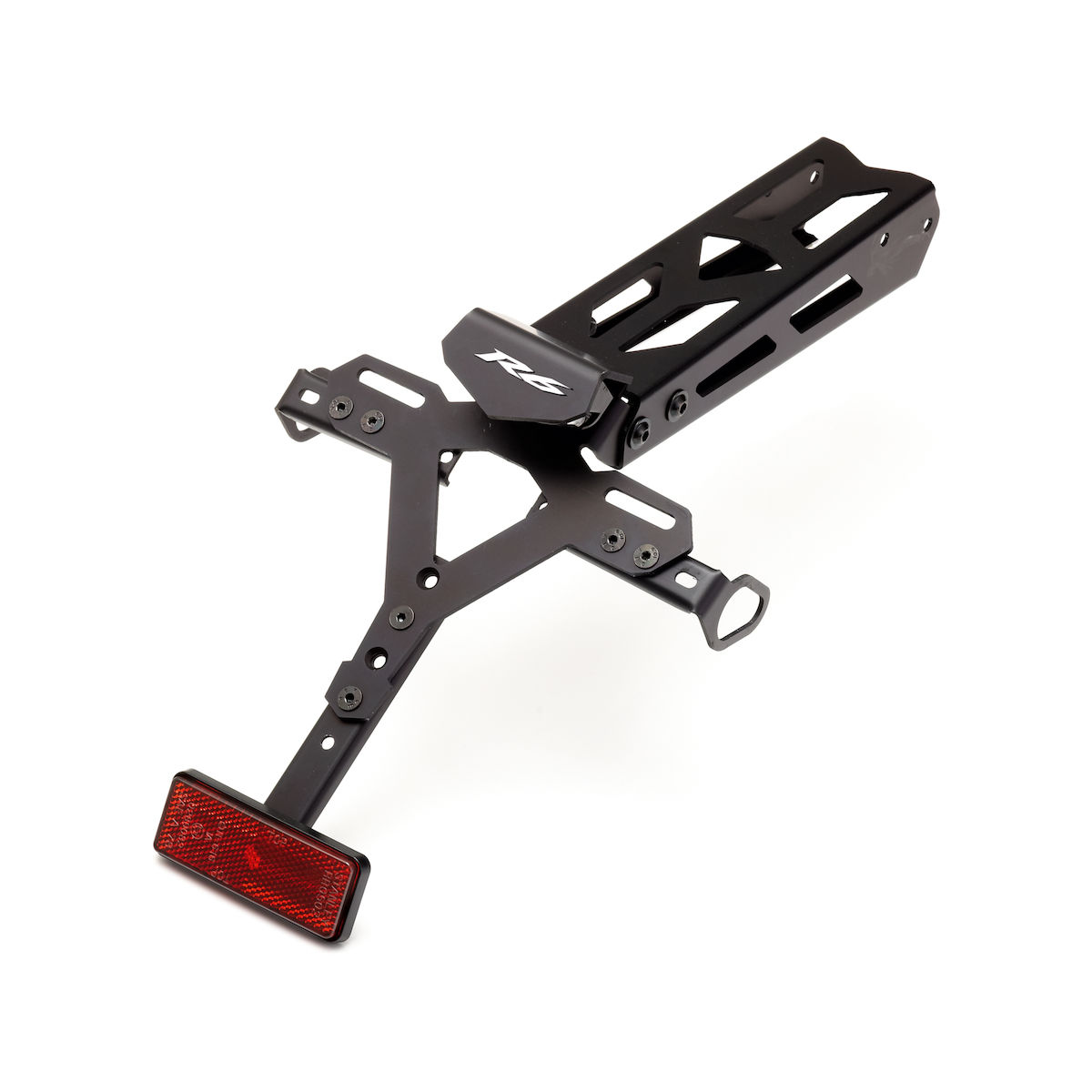 BN6-FLPH0-00-00-License-plate-holder-YZF-R6-Studio-001_Tablet