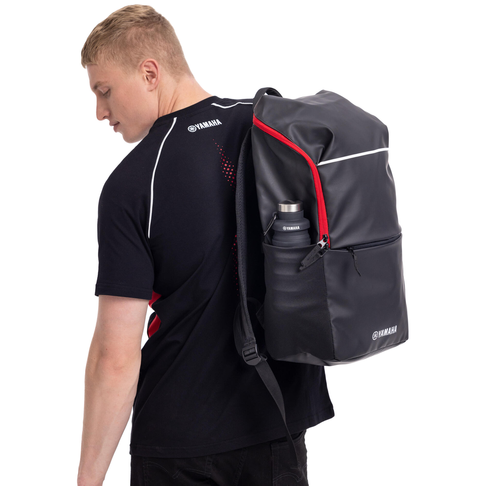 T25-RV002-B7-00-25-Revs-backpack-Jana-Studio-005